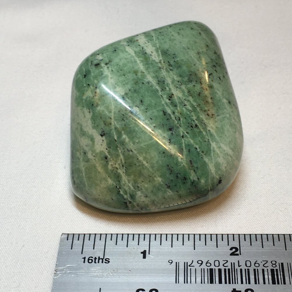 "Transvaal Jade" Hydrogrossular Garnet Galet - Picture 3 of 9